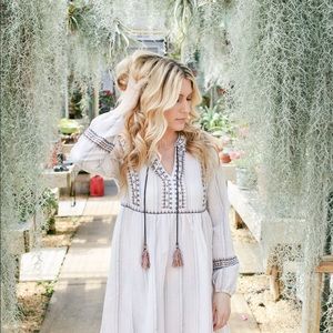 Meet your Posher, Kira